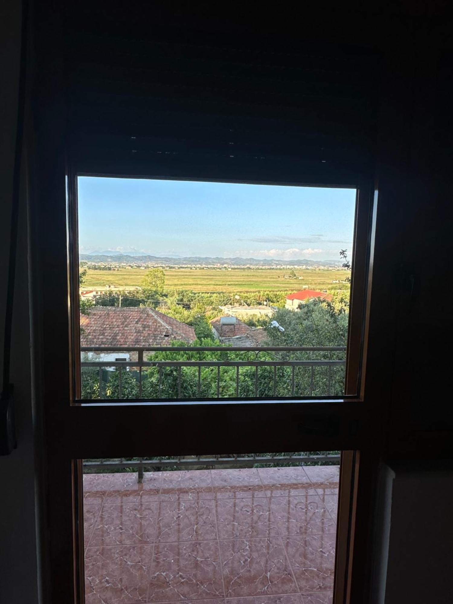 Apartment For Rent Vacation Krasniqi Karpen Zewnętrze zdjęcie