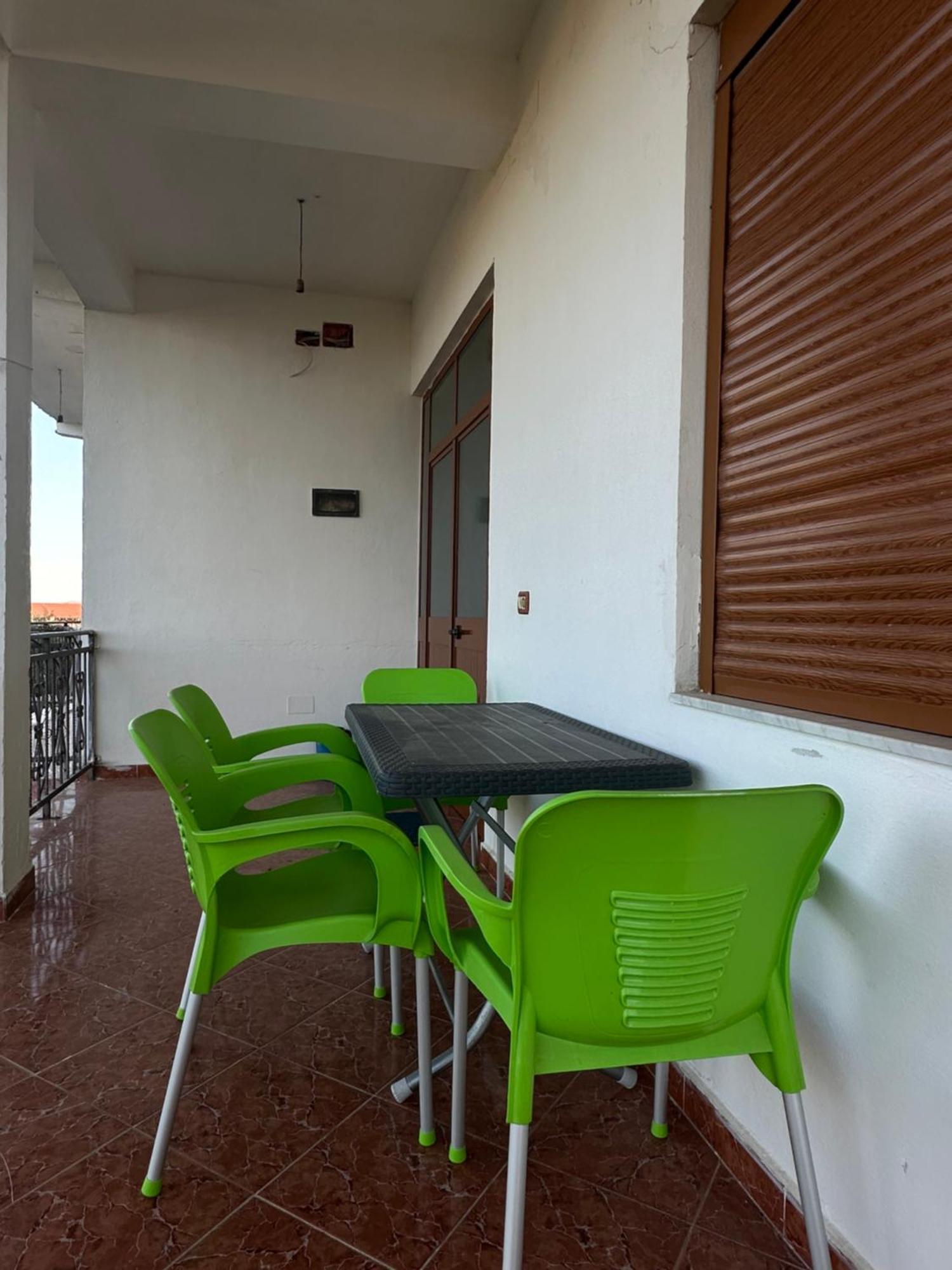 Apartment For Rent Vacation Krasniqi Karpen Zewnętrze zdjęcie